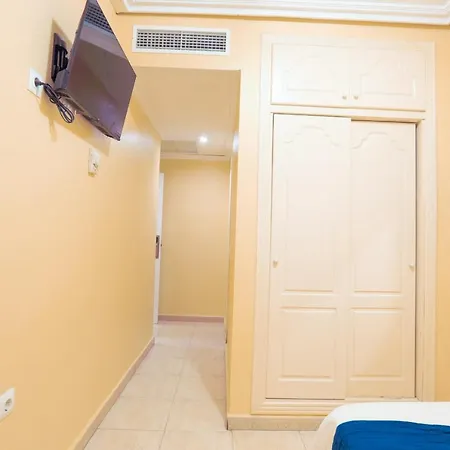 Tuto Hotel 3*