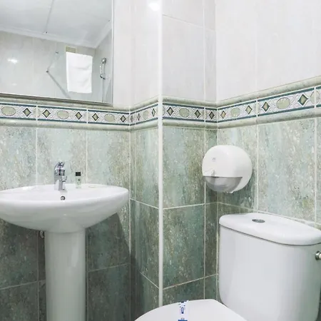 Tuto Hotel 3*